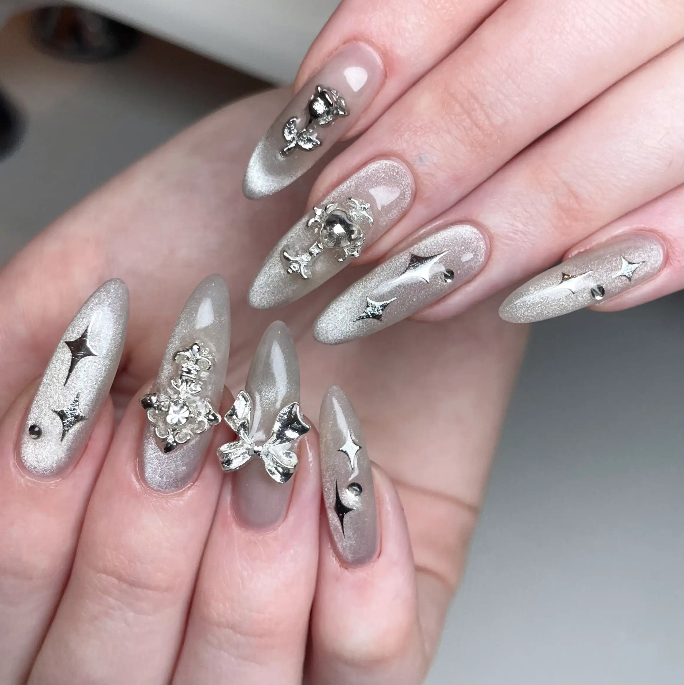 Silver glitter almond set with 3D bows, stars and rhinestones